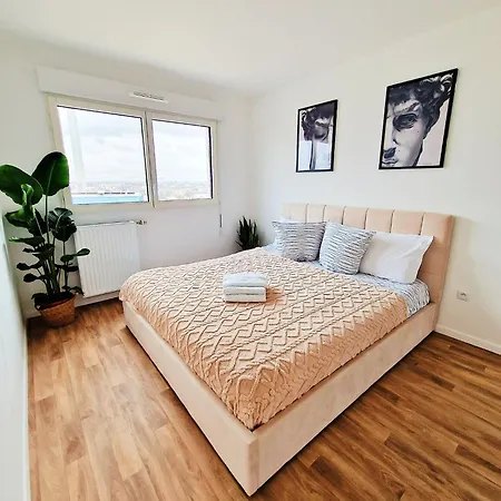 Apartment Charming With Panoramic Seine River & Eiffel Tower Views