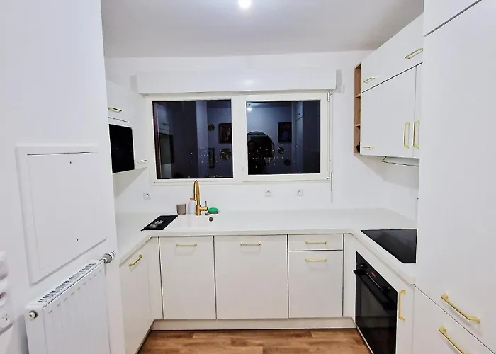 Lägenhet Charming With Panoramic Seine River & Eiffel Tower Views